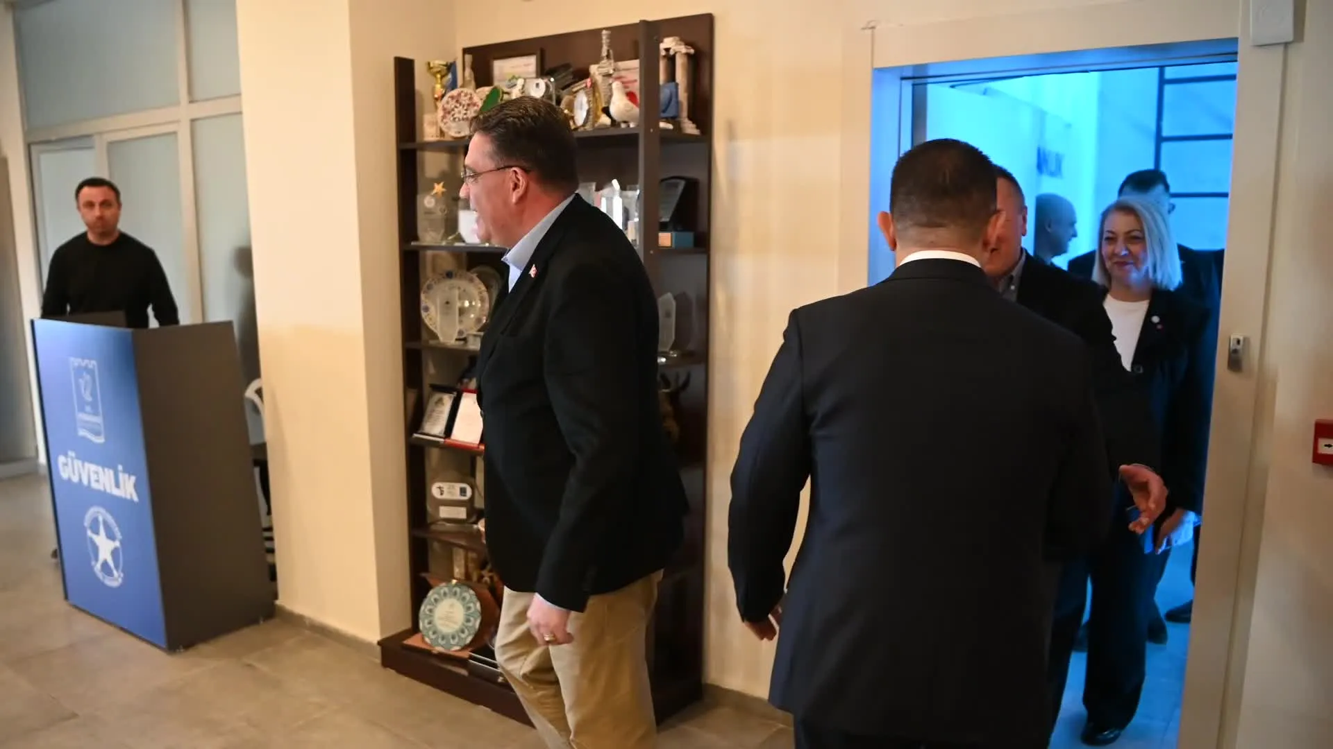 CHP Genel Başkan Yardımcısı Bağcıoğlu’ndan Kuşadası Belediyesi’ne ziyaret