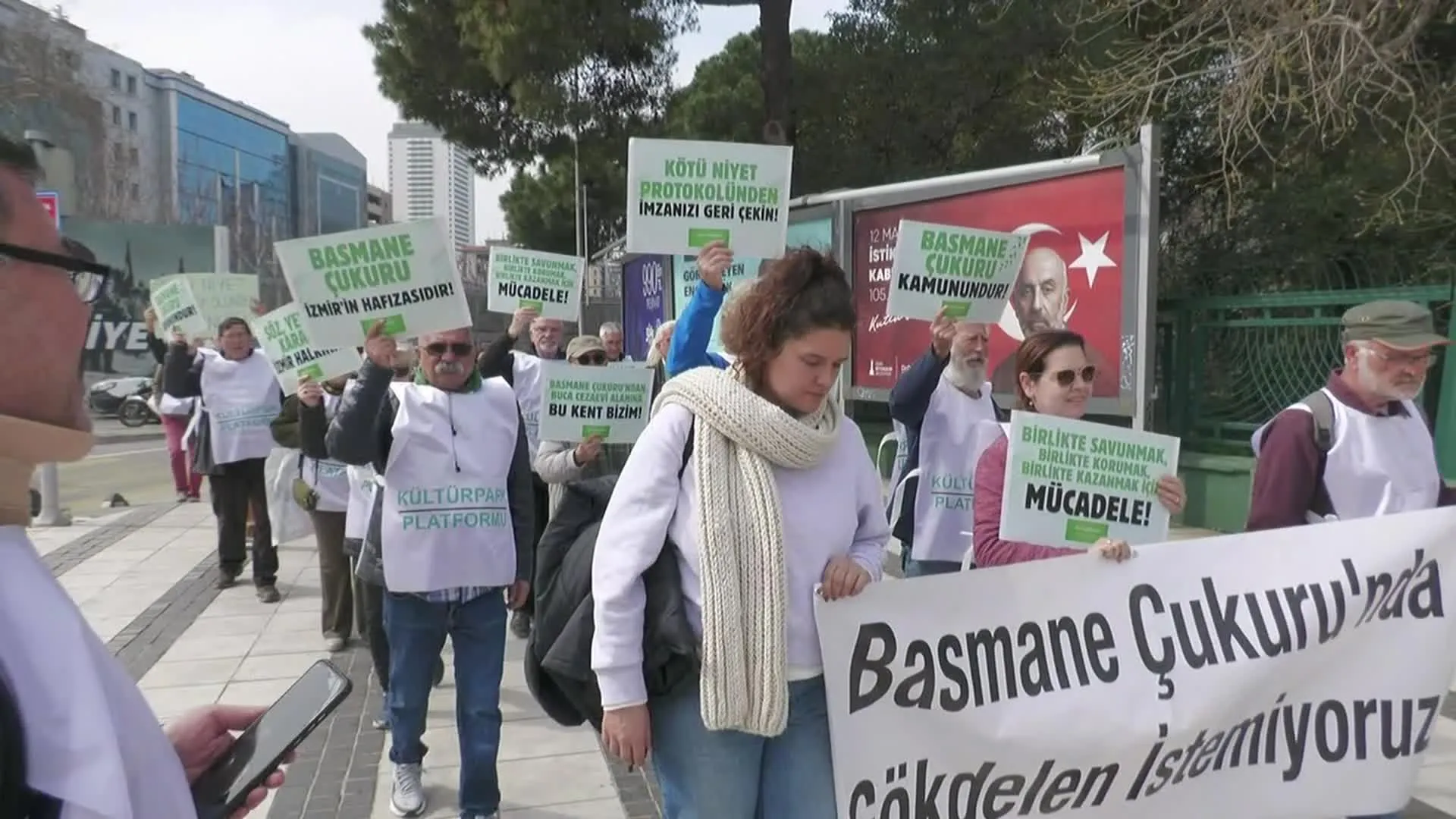 Kültürpark Platformu’ndan İzmir Büyükşehir Belediyesi’ne ‘Basmane Çukuru’ çağrısı: Yargı süreci sonuçlanana kadar adım atılmamalı